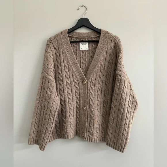 LAST CHANCE EUC ABERCROMBIE & FITCH CHUNKY CABLE KNIT V-NECK CARDIGAN, BROWN L - Picture 1 of 11